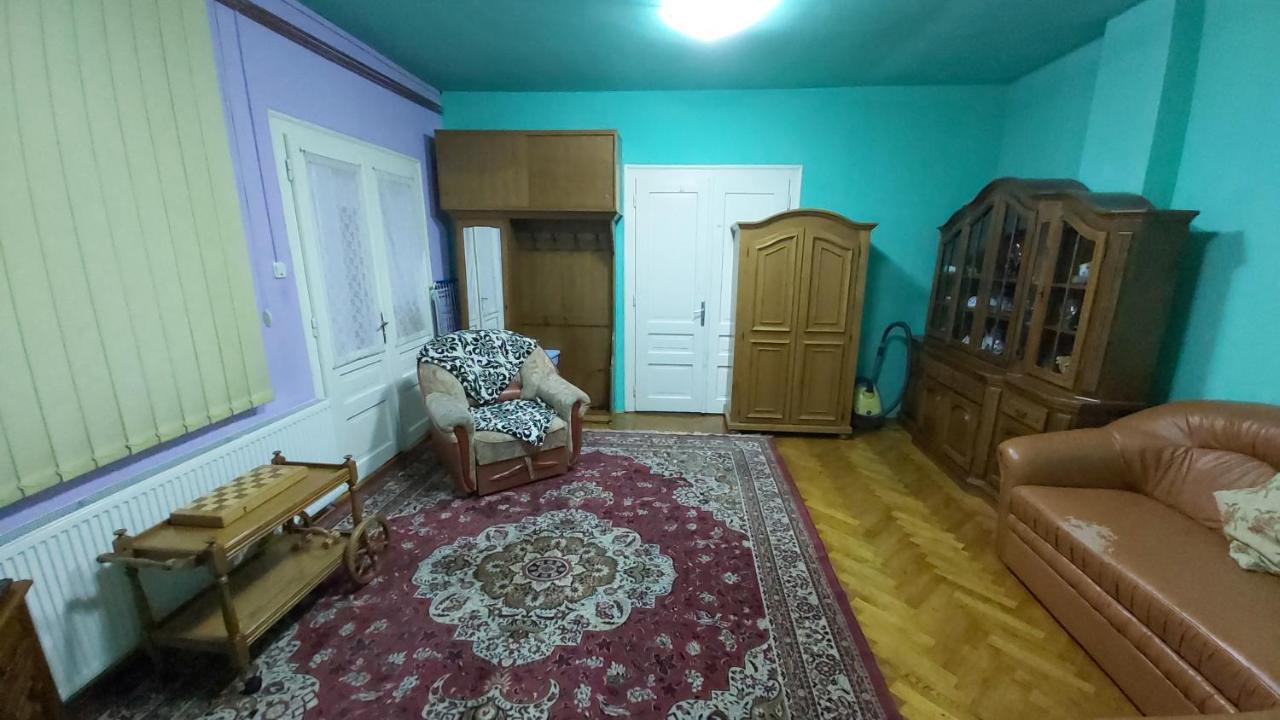 Apartament - Centrul Vechi