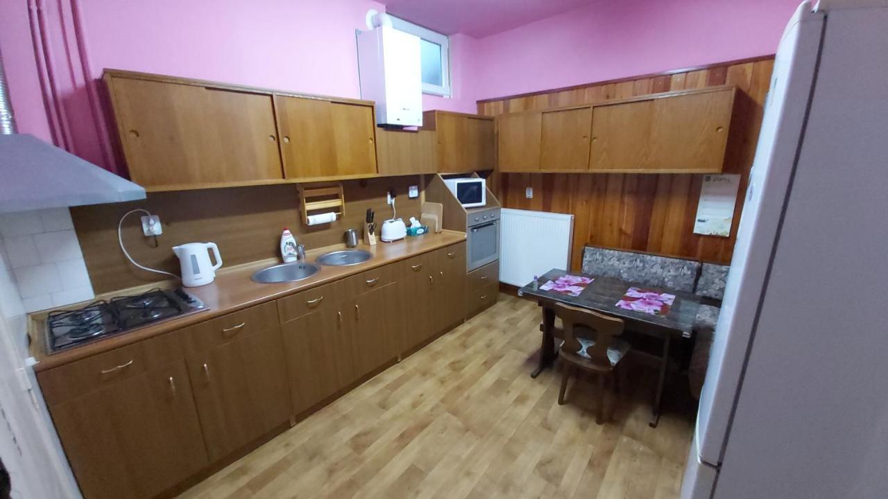 - Centrul Vechi * Brașov